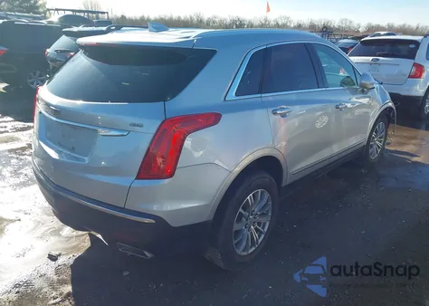 2017 Cadillac Xt5 Luxury z USA, uszkodzony, nr VIN 1GYKNDRS4HZ155576